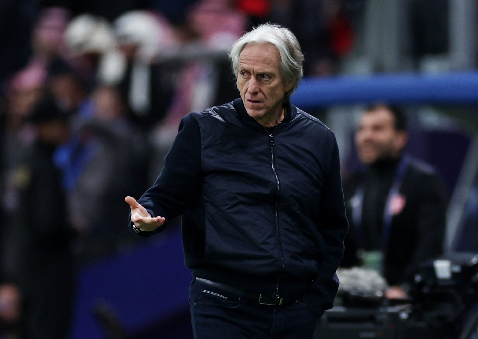 大连北看台晒球迷赛前热身视频：足球城的名字永不可替代