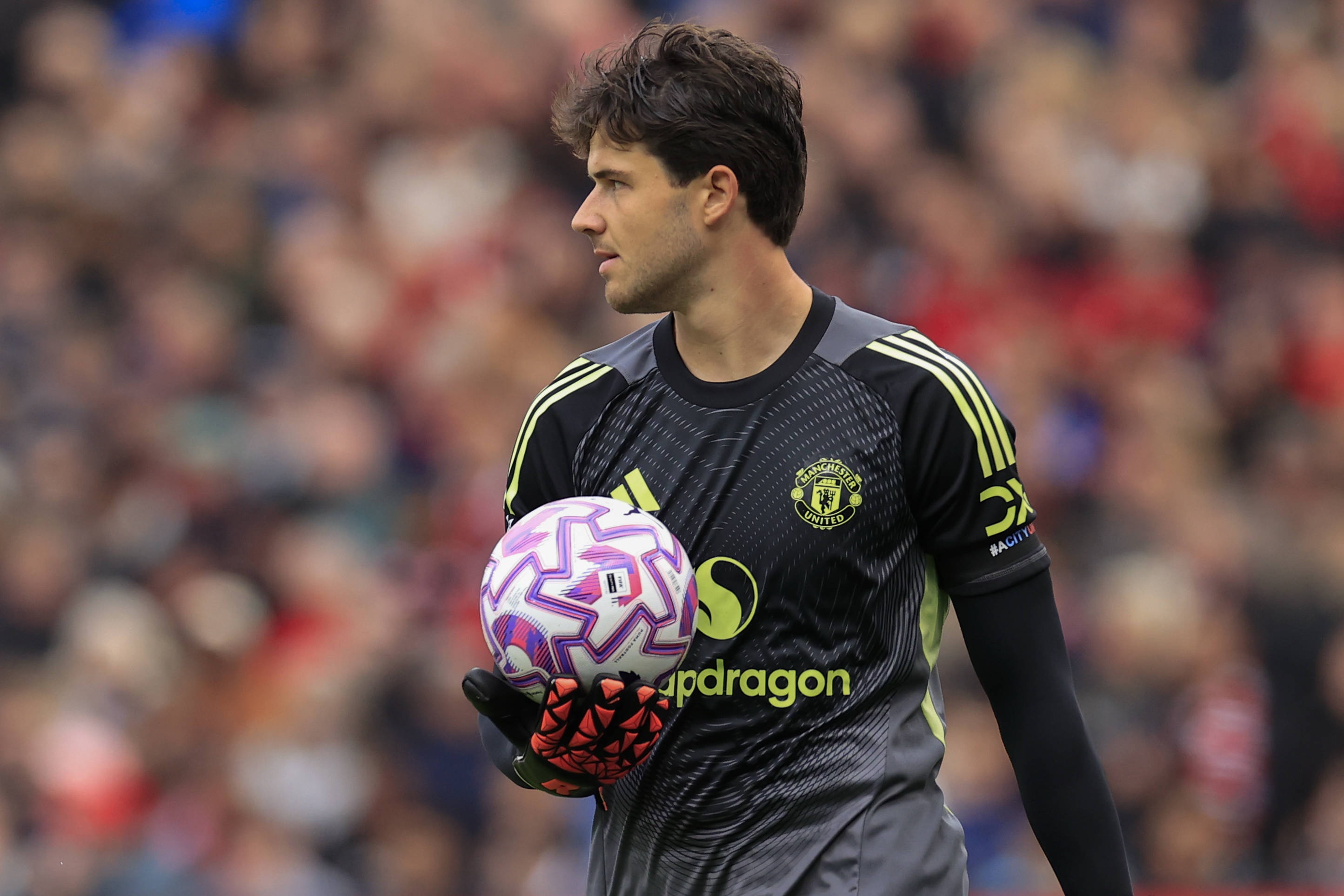 机会靠自己抢！乐福球运丢了 杨瀚森拿到顺势勾手命中